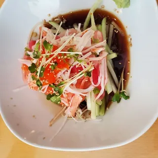 Sashimi salad (Sunomono)