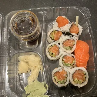 Spicy Salmon Roll