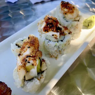 Vegan Baked Spicy Scallop (mushroom) Roll. Really good!