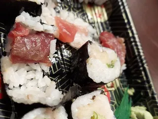 Sushi Poke