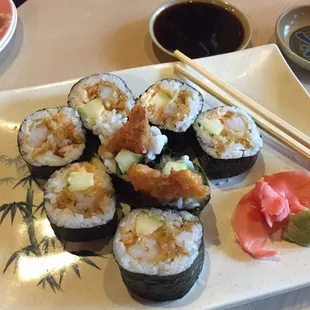 Maki rolls