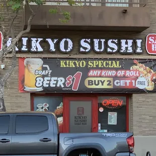 7/14/23 Well, finally gonna try this place, by myself, too!