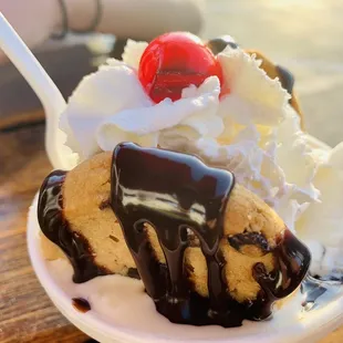 food, dessert