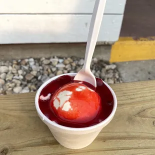 Vanilla custard with strawberry topping.  Refreshing!  [GF]