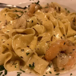 Shrimp Scampi Salad