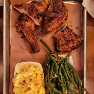 Meat with 2 sides plate - chicken with green beans and Mac n cheese