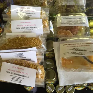 Bee pollen and comb for sale