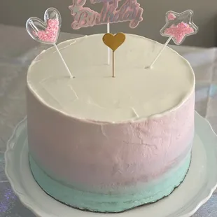 Beautiful cake that Kim made