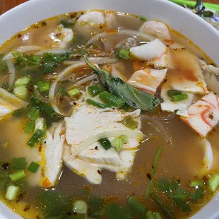 noodle dish, ramen and noodles, noodle soup, food, ramen, noodles
