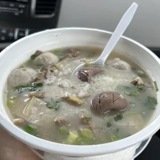 31. Chiu Chow Pork Variety Porridge