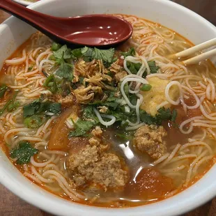 Bun Rieu