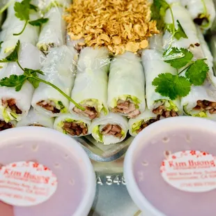 Bánh cuốn thịt nướng (bbq pork)