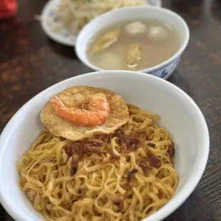 noodle dish, food, noodles, ramen, ramen and noodles, noodle soup