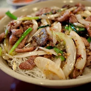 bun, with grilled pork and garlic sauce