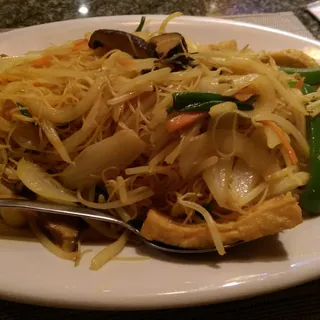 Vegetarian Singapore Noodles