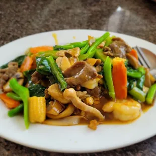 Combination chow fun