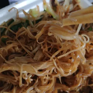 Sticky glued together consistency noodles