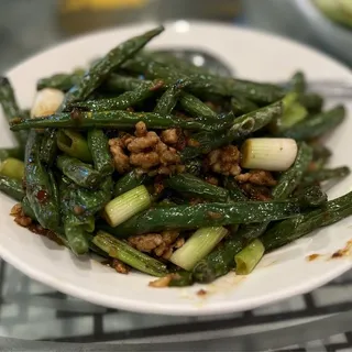 L9. String Bean with Garlic Sauce Lunch Special