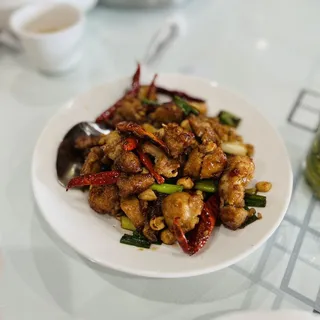 L14. Kung Pao Chicken Lunch Special