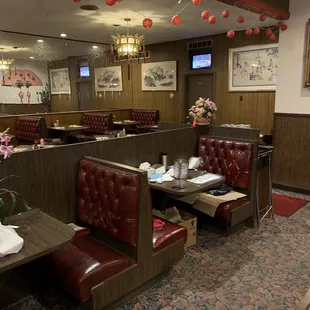 the interior of a kim toa restaurant