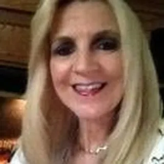 Jeanett Travel Consultant B.