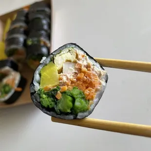 Tuna Kimbap