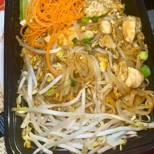 Chicken Pad Thai