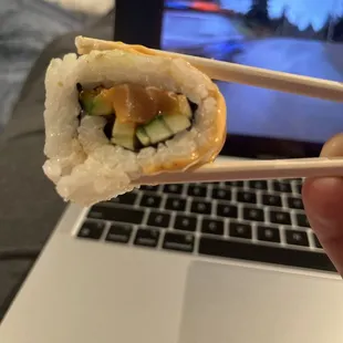 Spicy Salmon Roll