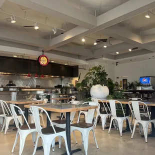 Not crowded on a Wednesday evening dinner time