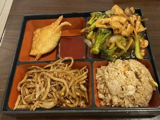 Sizzle It Asian Bistro