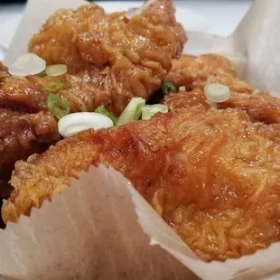 Boneless Thighs with honey garlic, SO CRUNCHY and delicious!