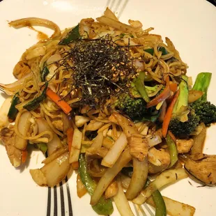 Yakisoba with chicken.