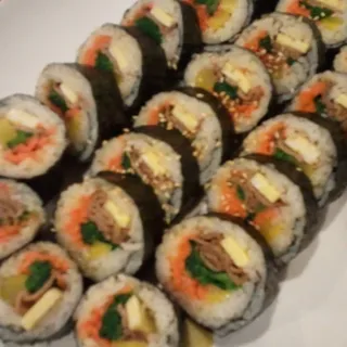 Beef Kimbap (2 Rolls)