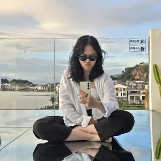 Angela W.