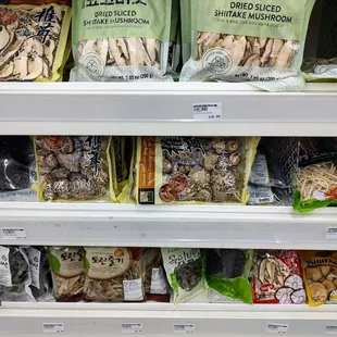 dried mushrooms