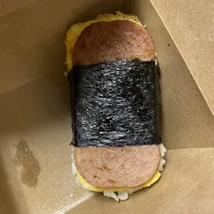 Spam musubi