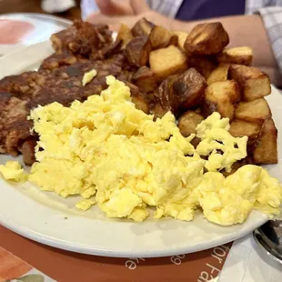 Corned beef hash and eggs