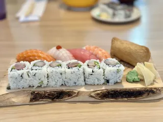 Sushi Neko