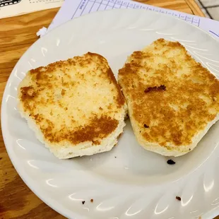 Grilled biscuits