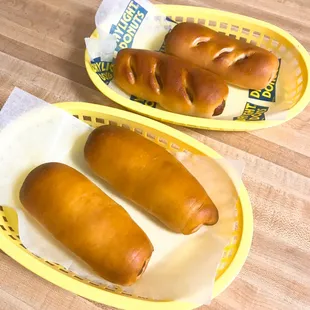 Regular cheese sausage rolls, jalapeños cheese sausage rolls