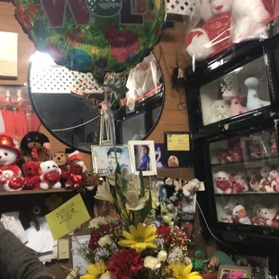 I bought this for my sick friend in the hospital , with balloon $46