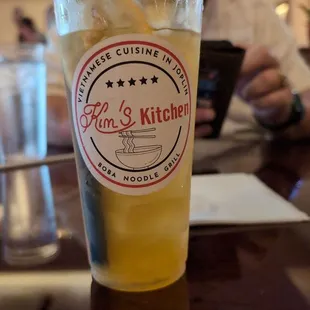 Lemon popping tea