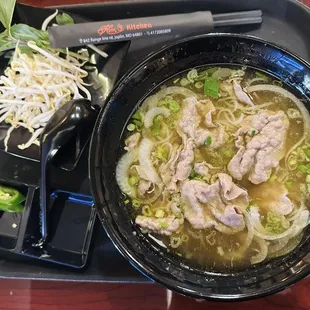 ramen and noodles, food