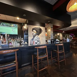 The bar area is very nice!!