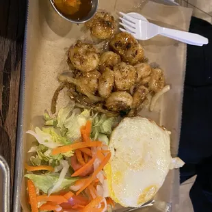Shrimp with rice and egg