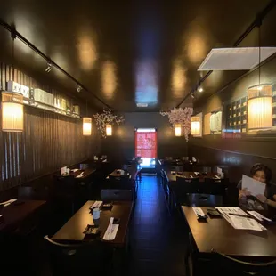 Dinning room as they just  opened for the day.