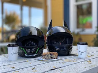 Farmhouse Coffee & Treasures