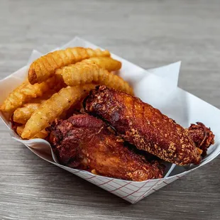 Kids Meal - Chicken Wings and Fries