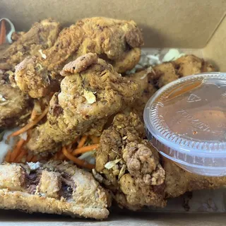 6 Crispy Garlic Wings