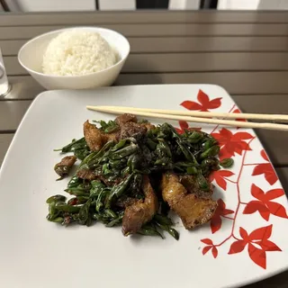 Crispy Pork with Spicy Basil